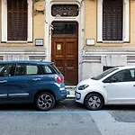 Imbriani Urban Loft * Bari