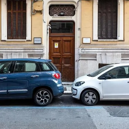 Imbriani Urban Loft * Bari