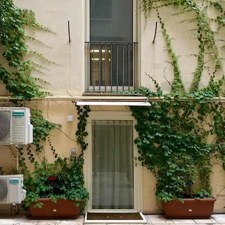 アパート Casa Lara Centro バーリ