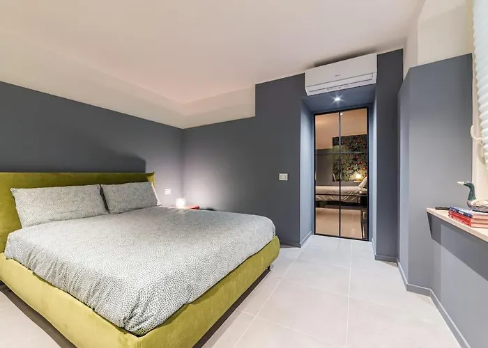 Imbriani Urban Loft شقة *